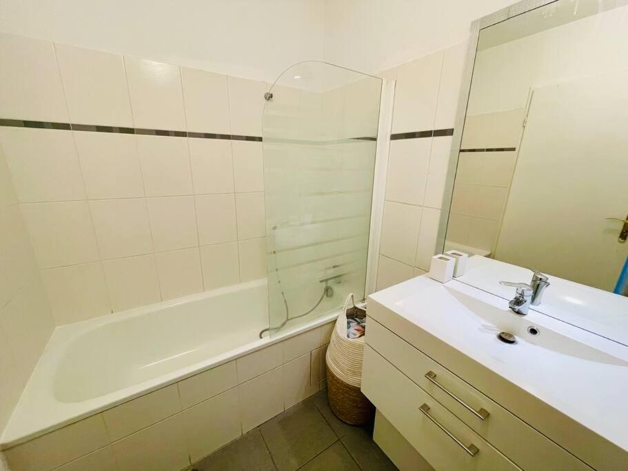 Appartement 4 Pers A 5 Min De Paris Saint-Ouen  Zewnętrze zdjęcie